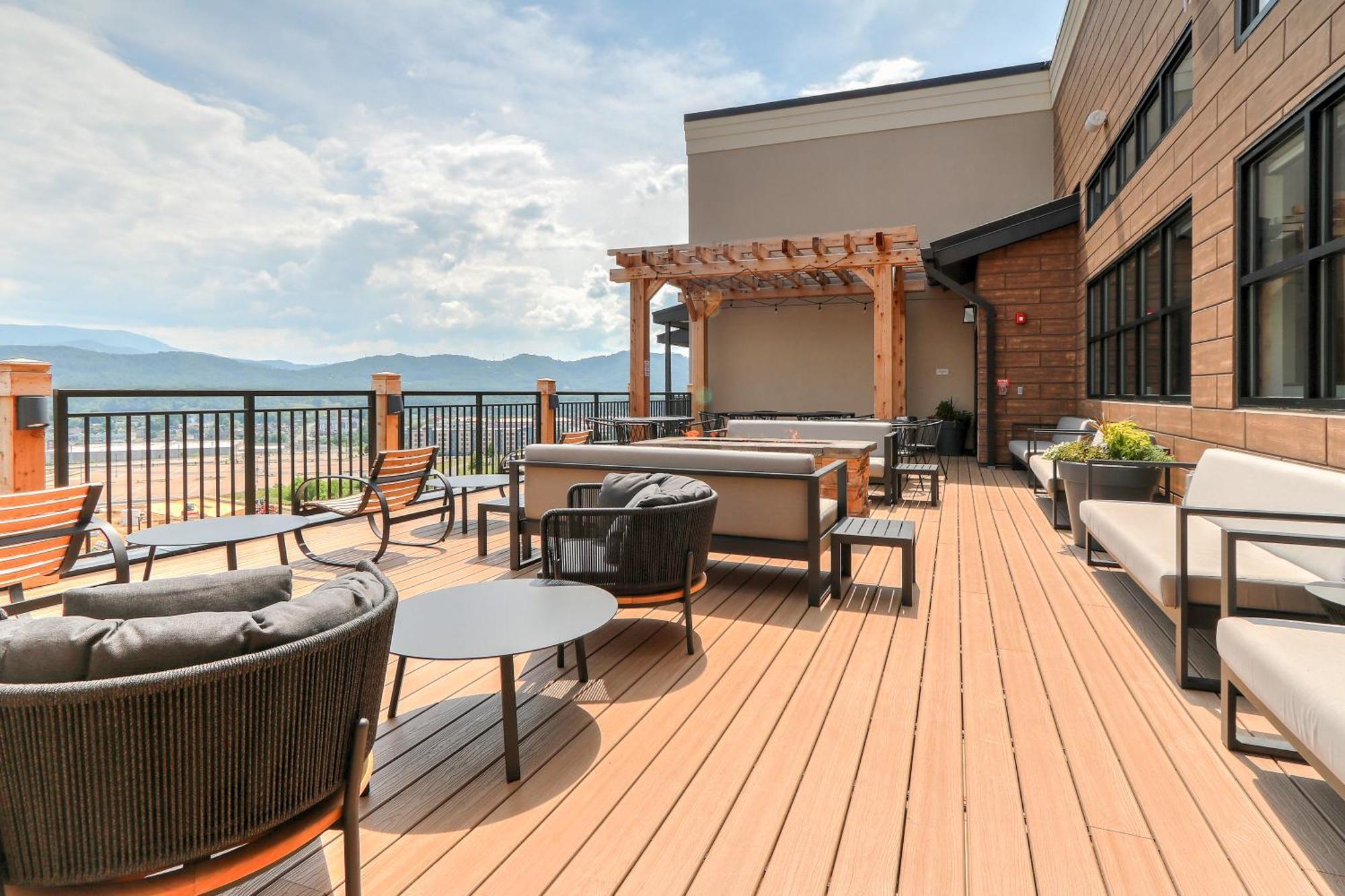 Staybridge Suites Pigeon Forge - Smoky Mtns By Ihg Ngoại thất bức ảnh